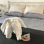 Petite Maison Ta *