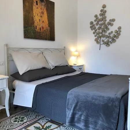 Petite Maison Ta Taranto