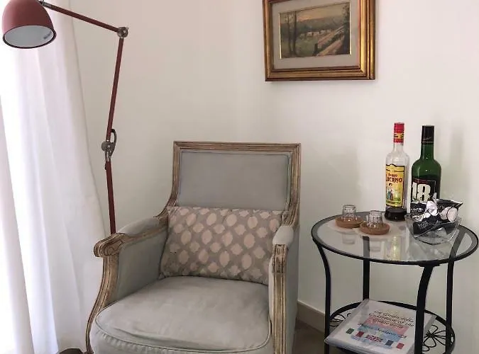 Petite Maison Ta * טאראנטו