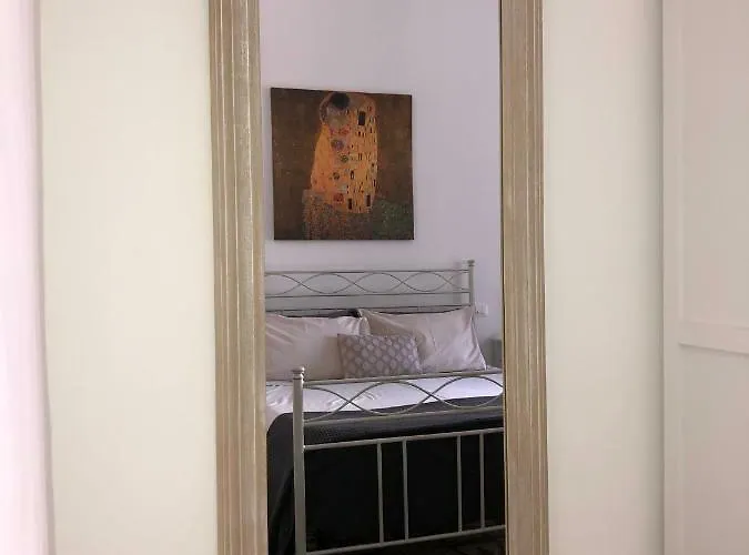 Petite Maison Ta Apartment Taranto